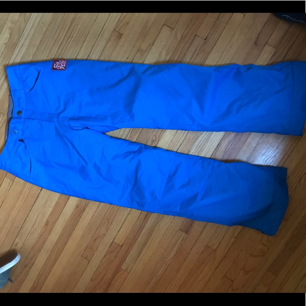 LIKE NEW!  Bonfire Youth Snowboarding Pants, XL